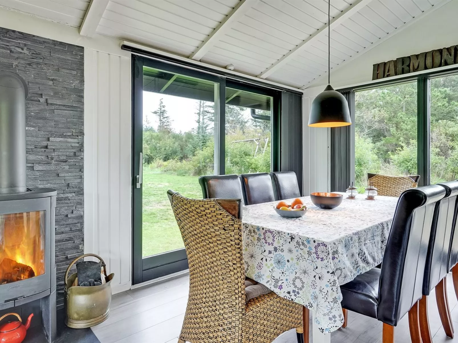 "Avia" - 500m from the sea-Inside