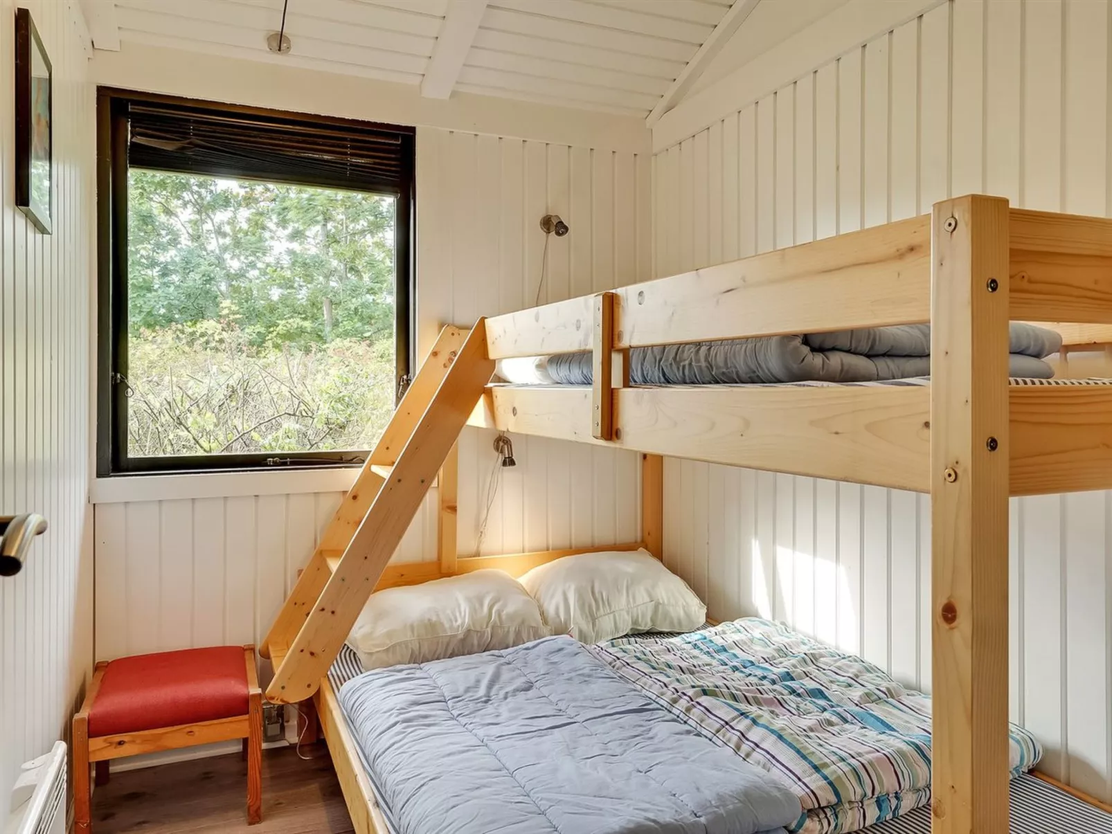 "Avia" - 500m from the sea-Inside