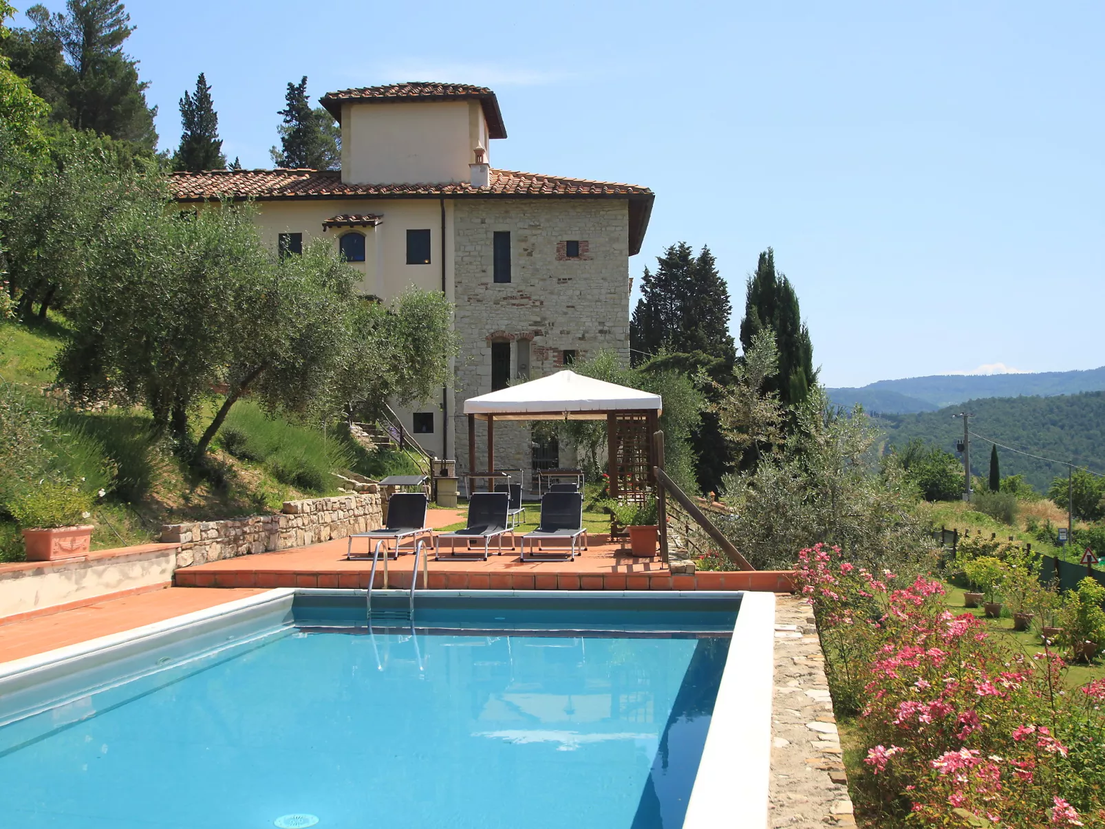 Villa Monteloro-Dehors