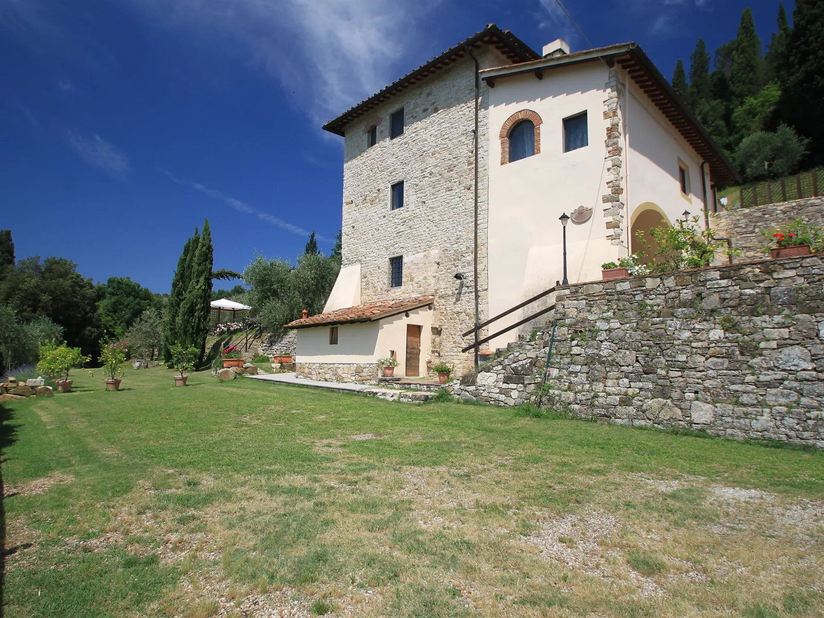 Villa Monteloro-Dehors