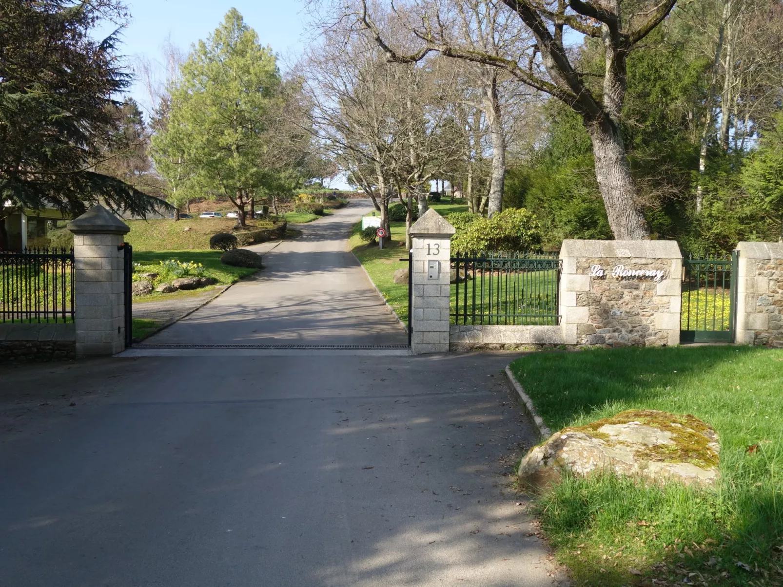 Le Parc de La Ronceray-Dehors