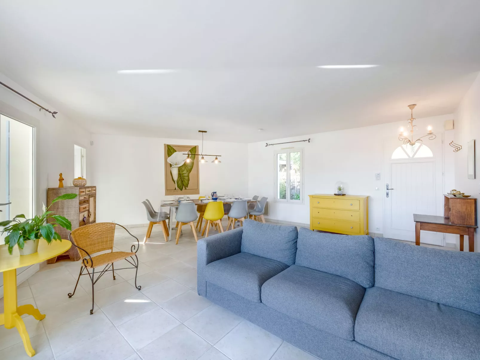 Villa Perdrix-Inside