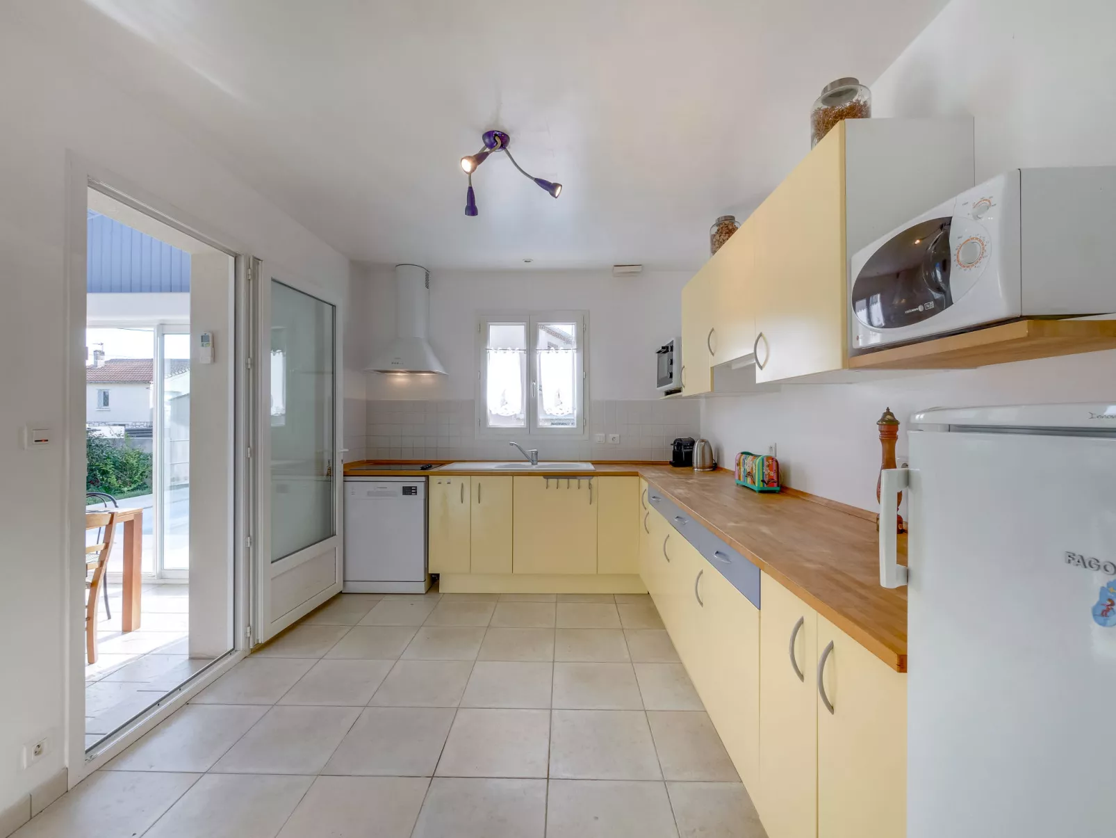 Villa Perdrix-Inside