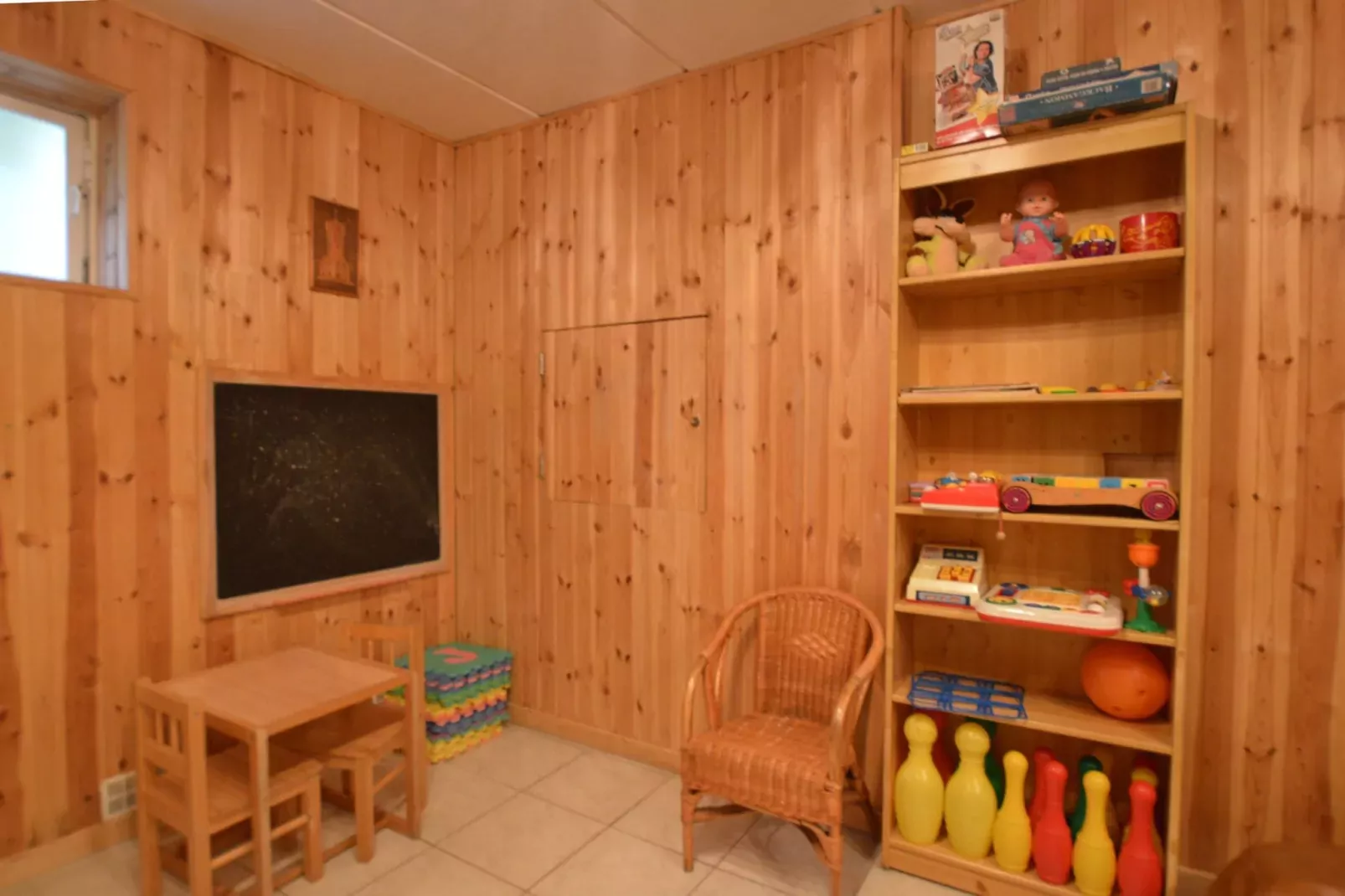 Le Sans Soucis-Recreation room