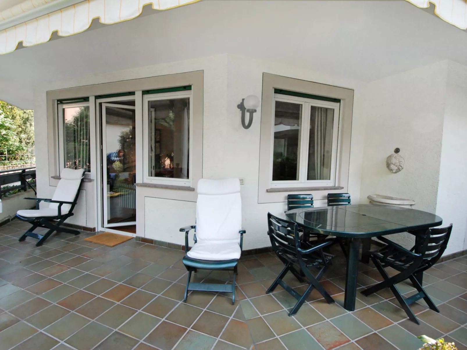 Villa Esperia-Outside