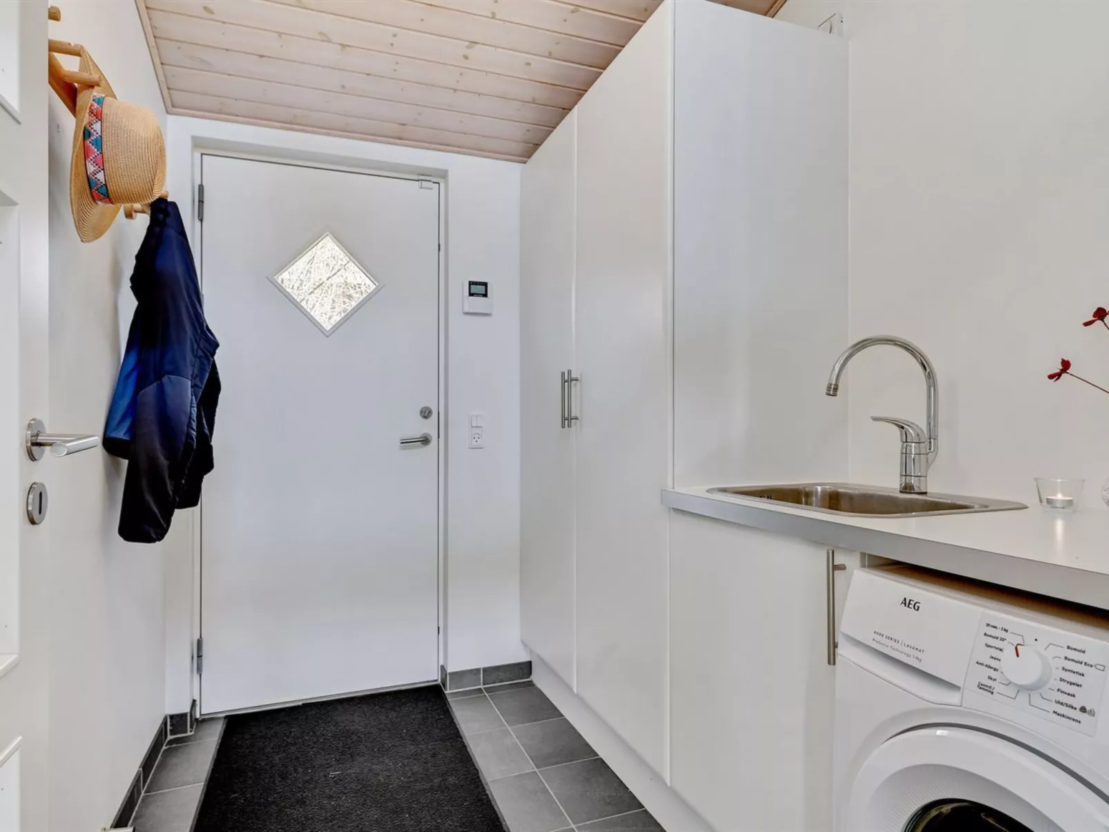 "Gise" - 800m from the sea-Drinnen