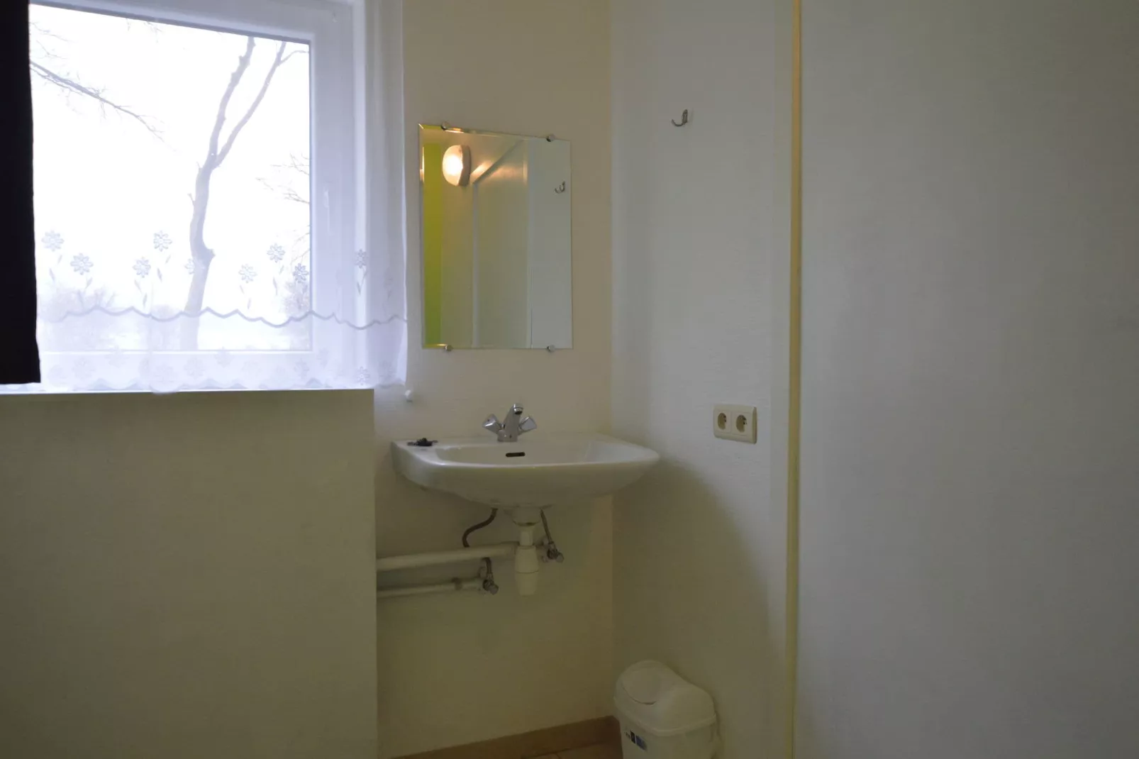 Le Sans Soucis-Bathroom