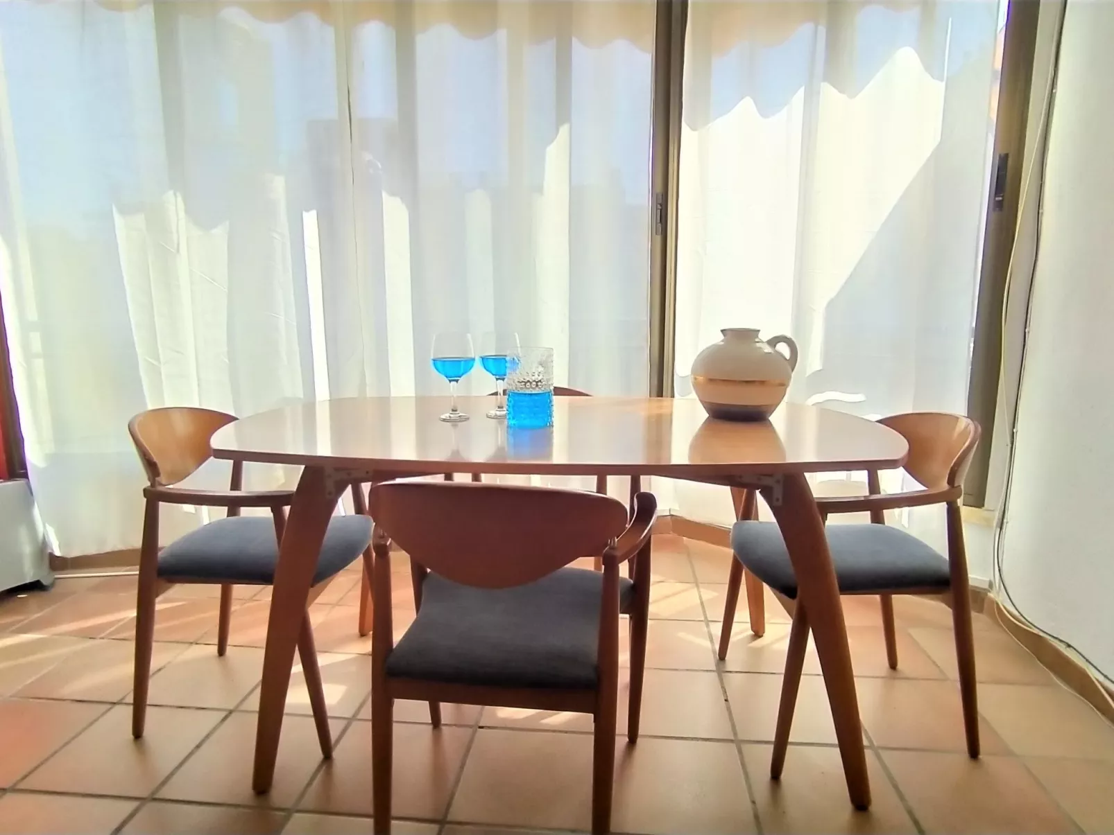 Cala Benidorm-Inside