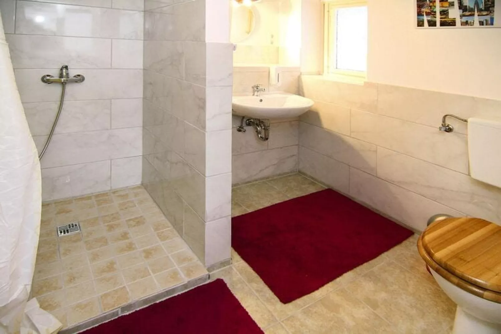Ferienhaus Susanne 58 qm-Badezimmer