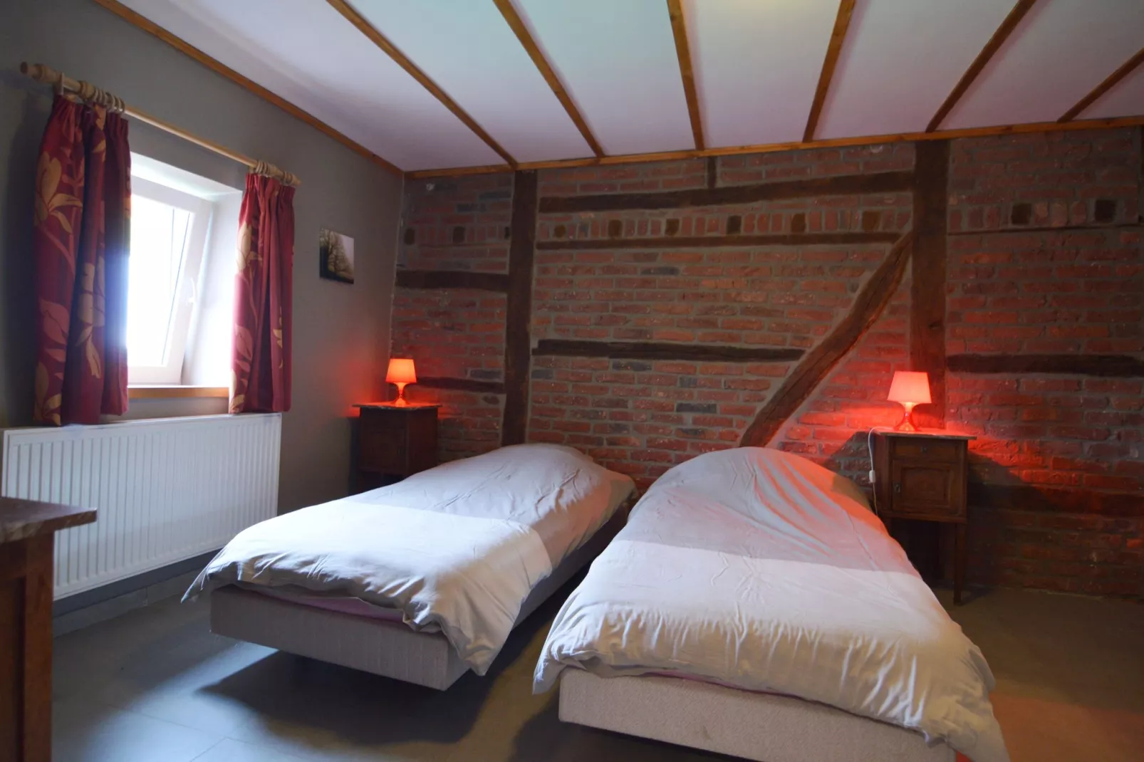 Outrewarchenne-Bedroom