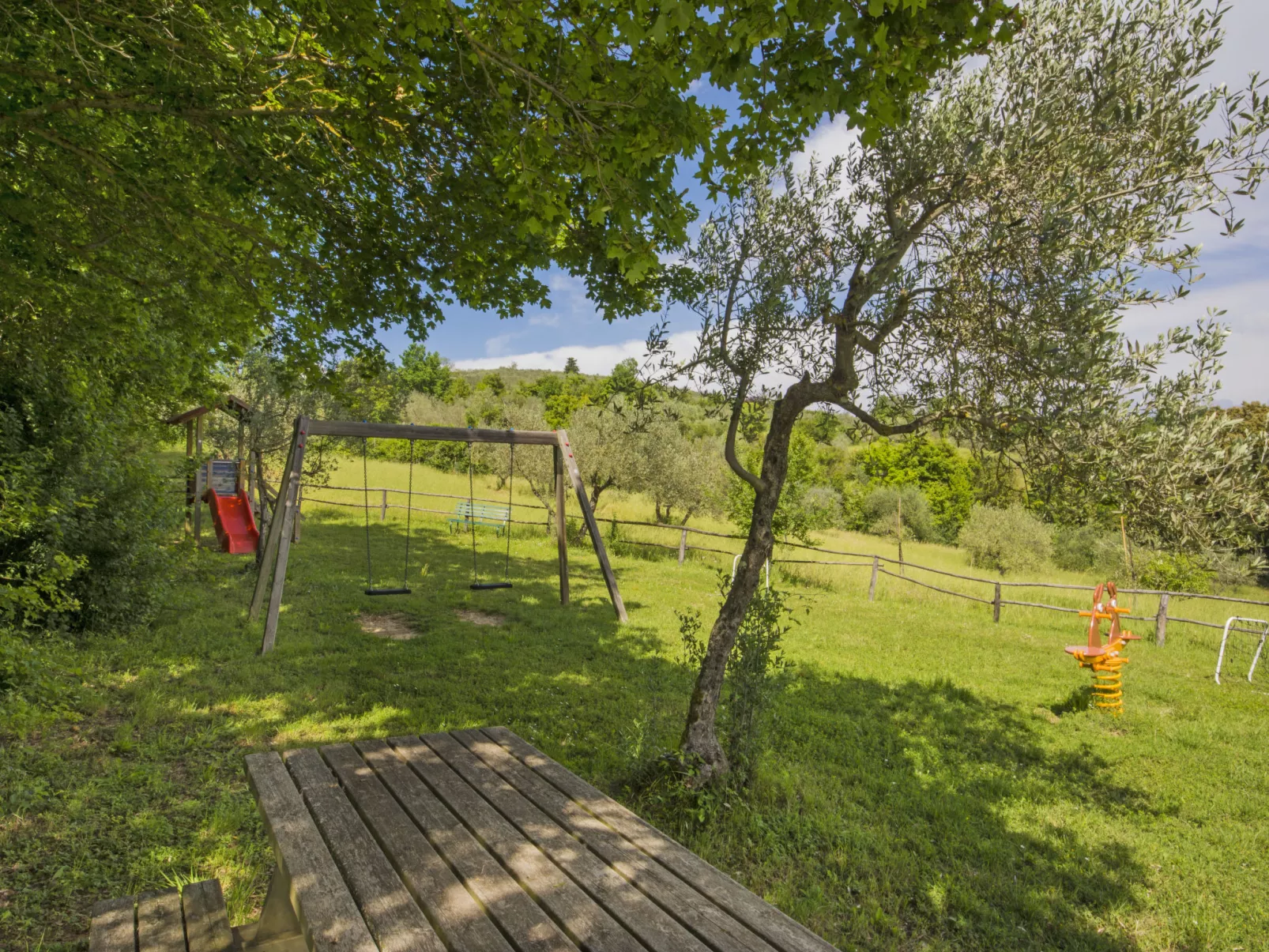 La Capriata-Outside