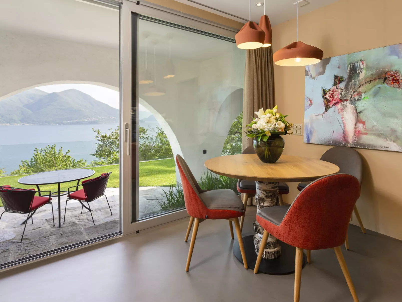 Garden Suite-Inside
