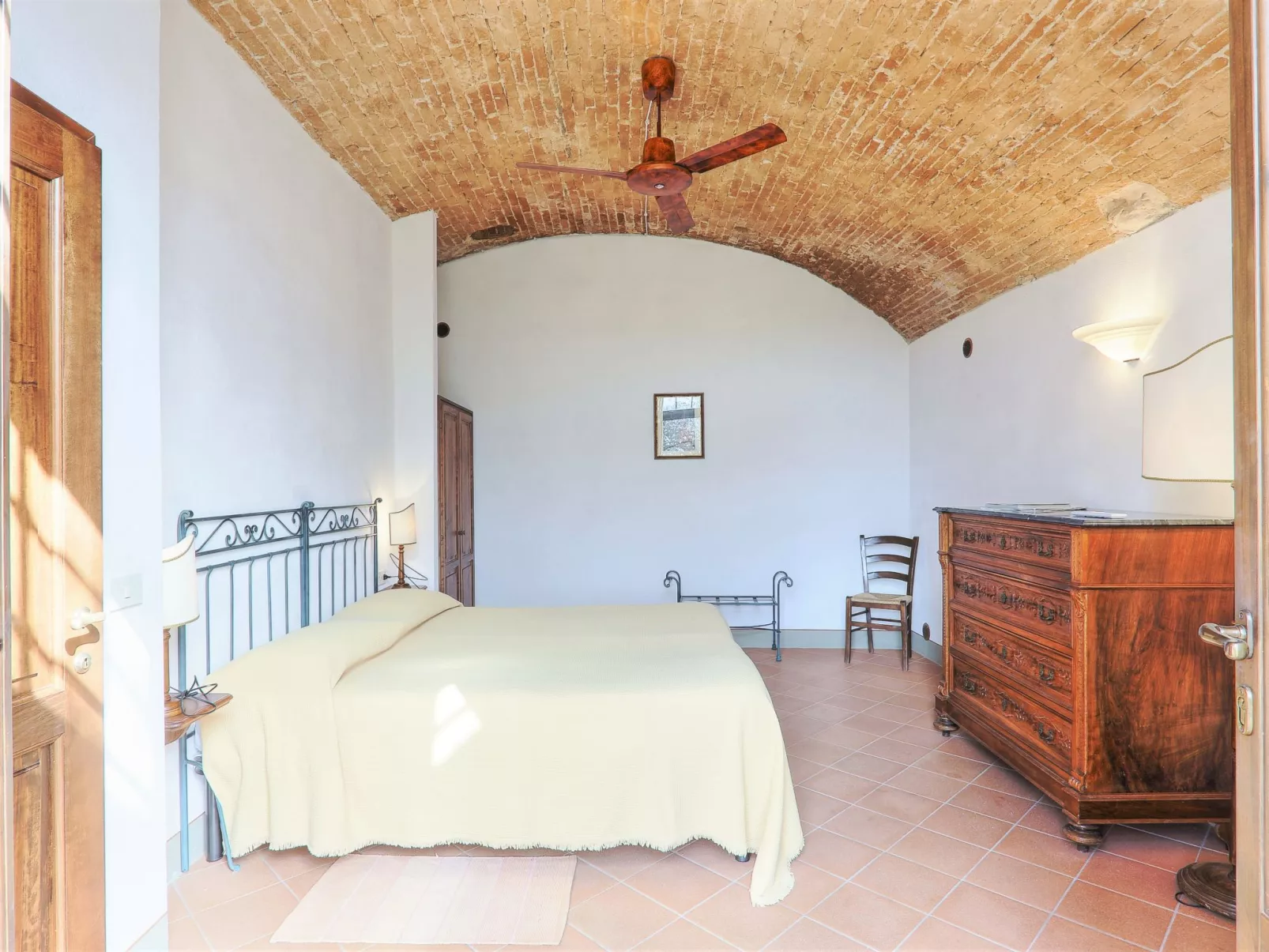 Il Frantoio-Inside