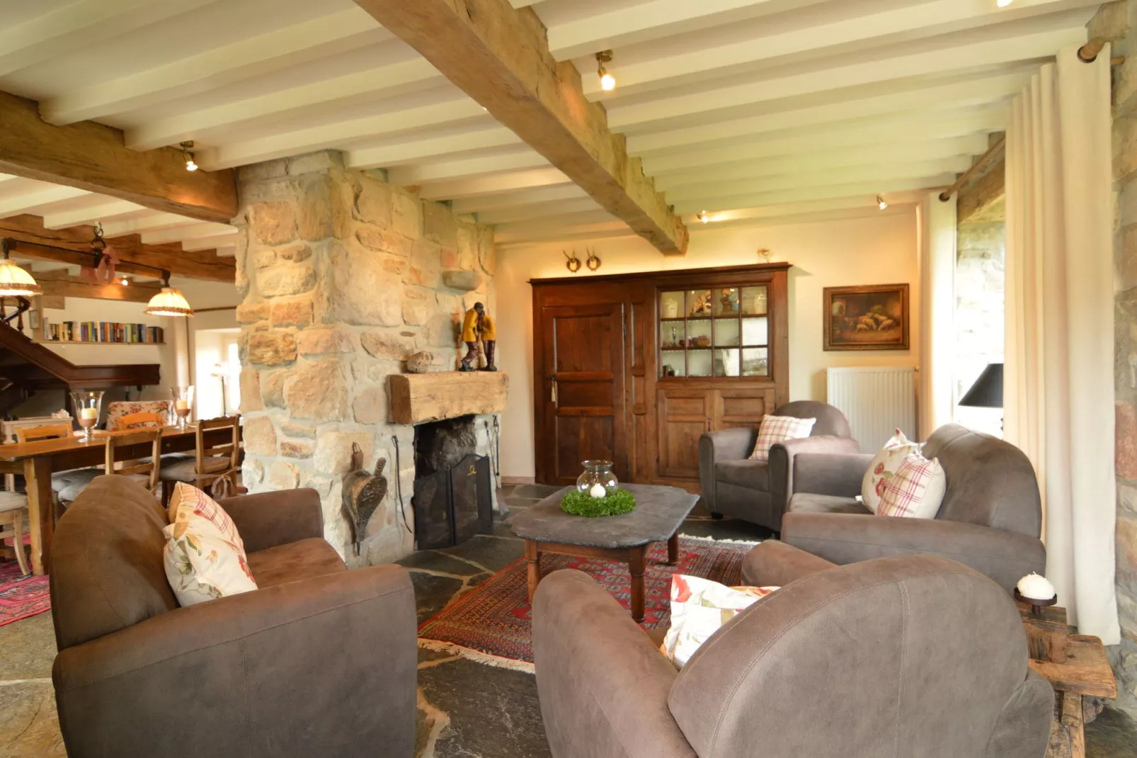 Serenity-Living room