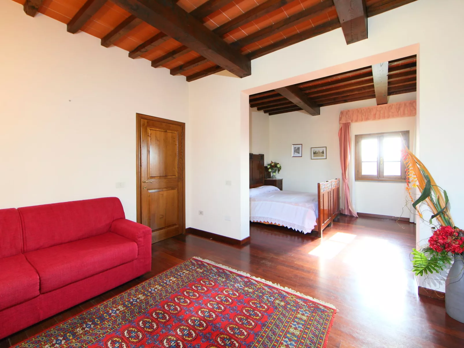 Villa Elena-Inside
