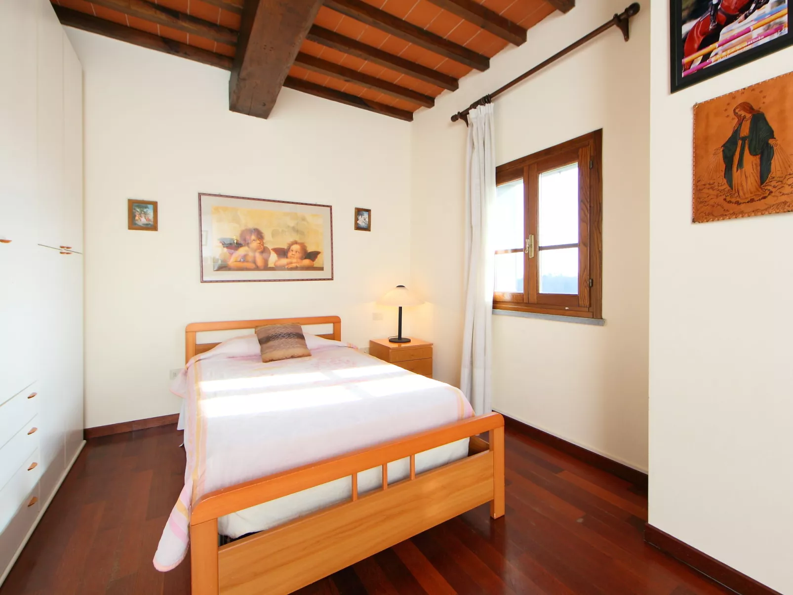Villa Elena-Inside