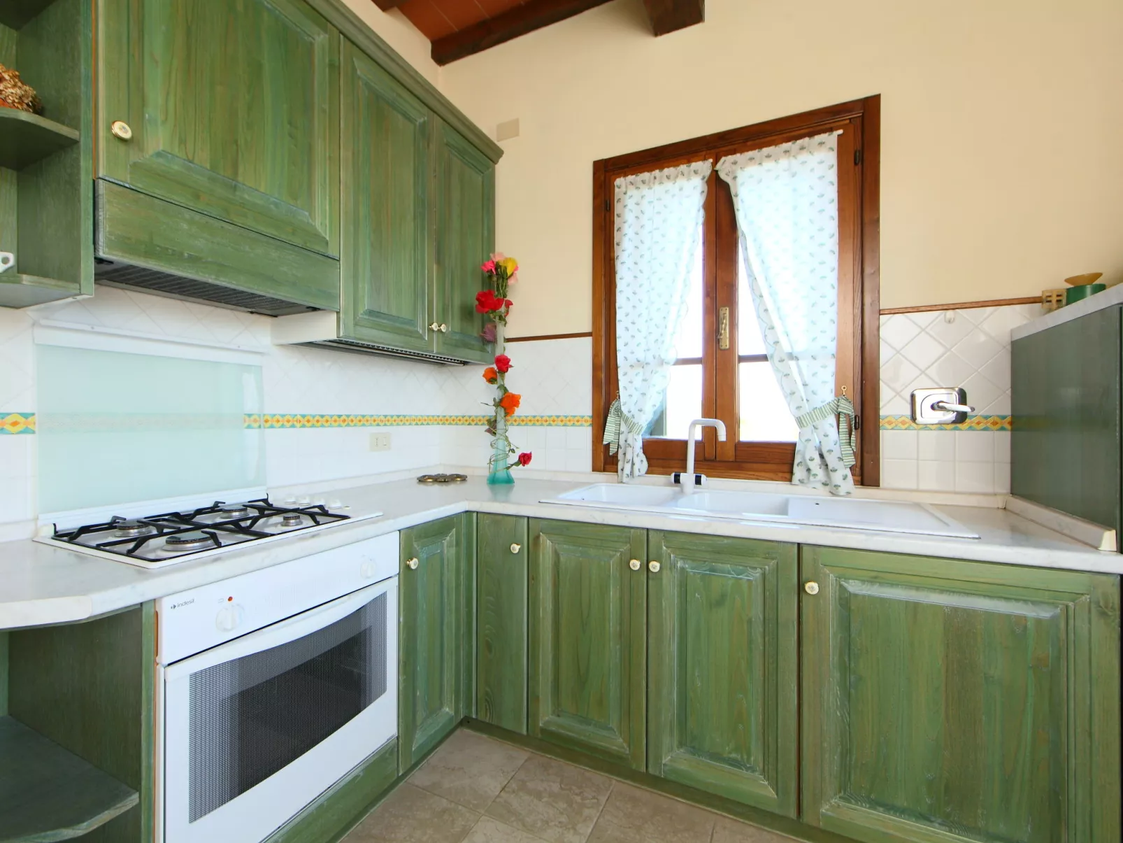 Villa Elena-Inside
