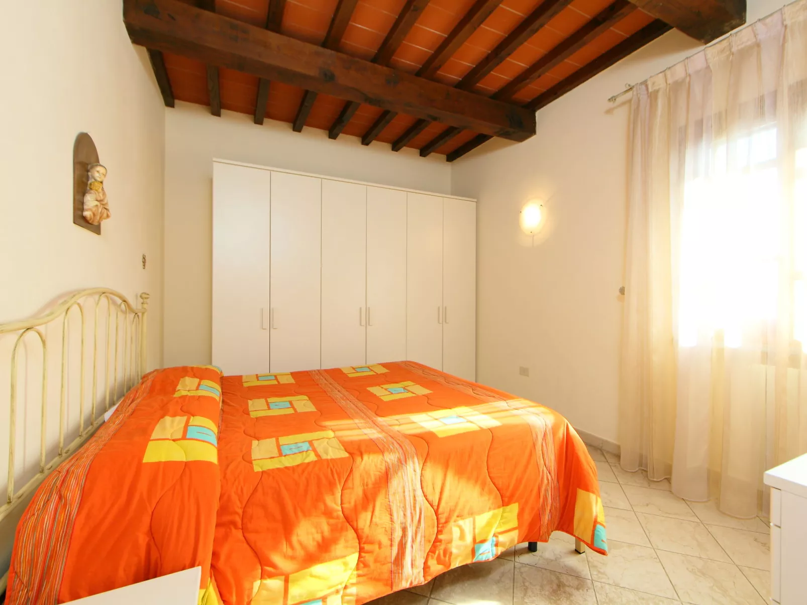 Villa Elena-Inside