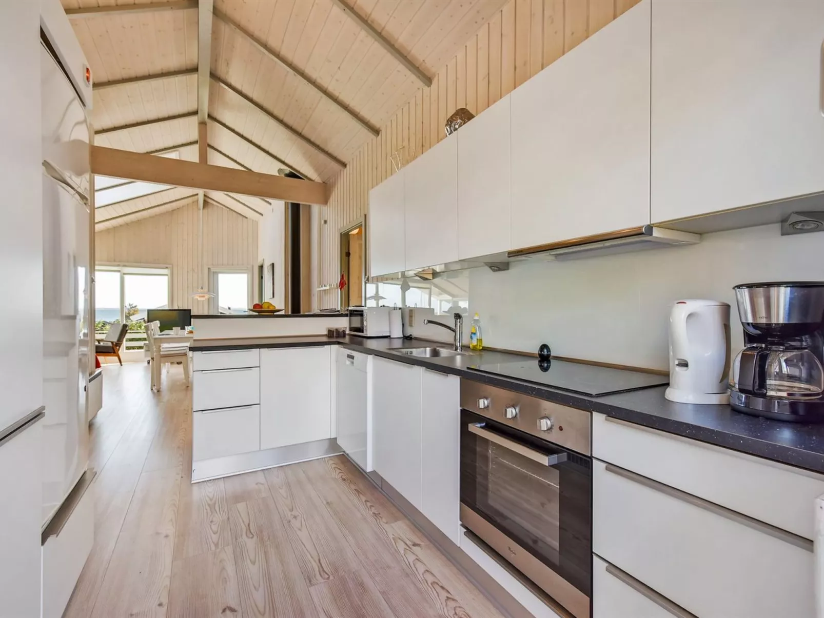 "Apsolon" - 150m from the sea-Inside