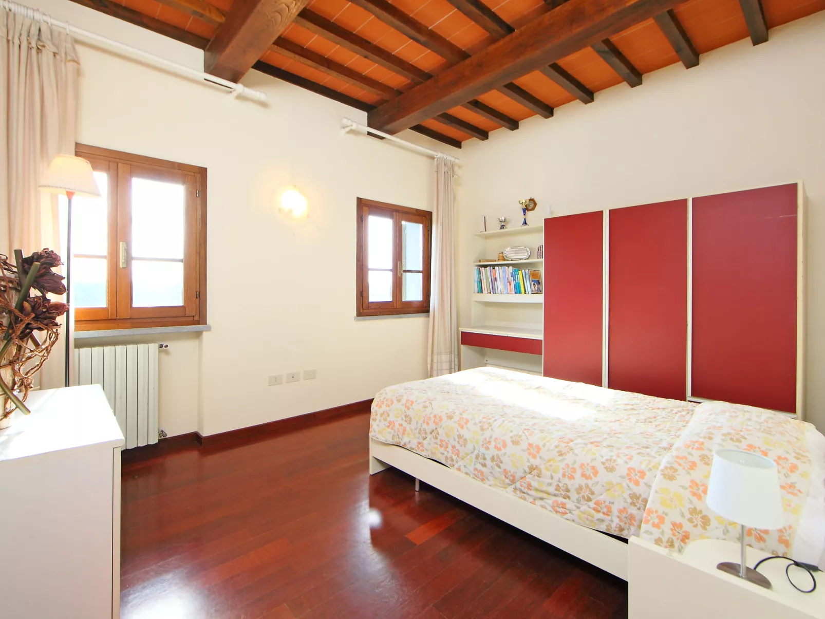 Villa Elena-Inside