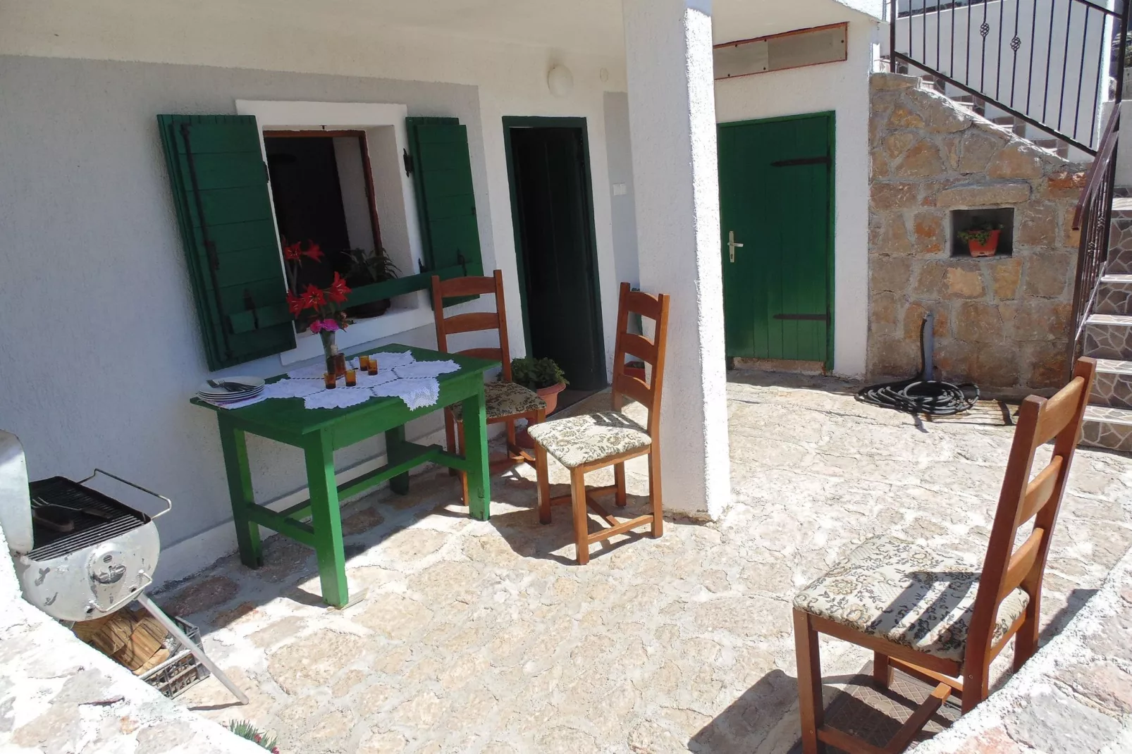 Holiday house Paklenica-Jardin d'été