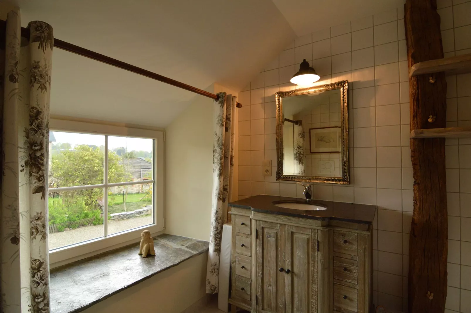 Serenity-Bathroom