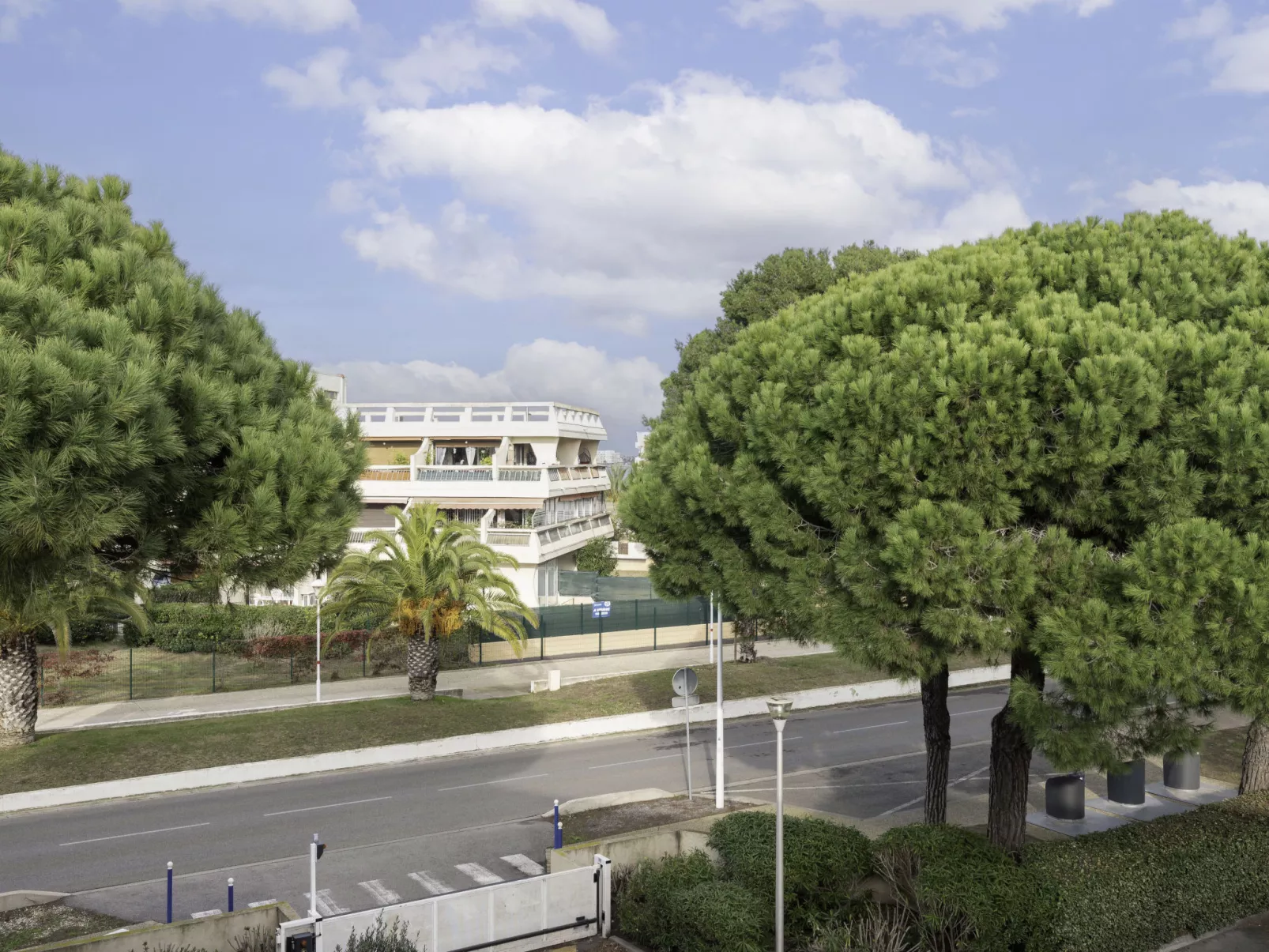Escale Port-Dehors