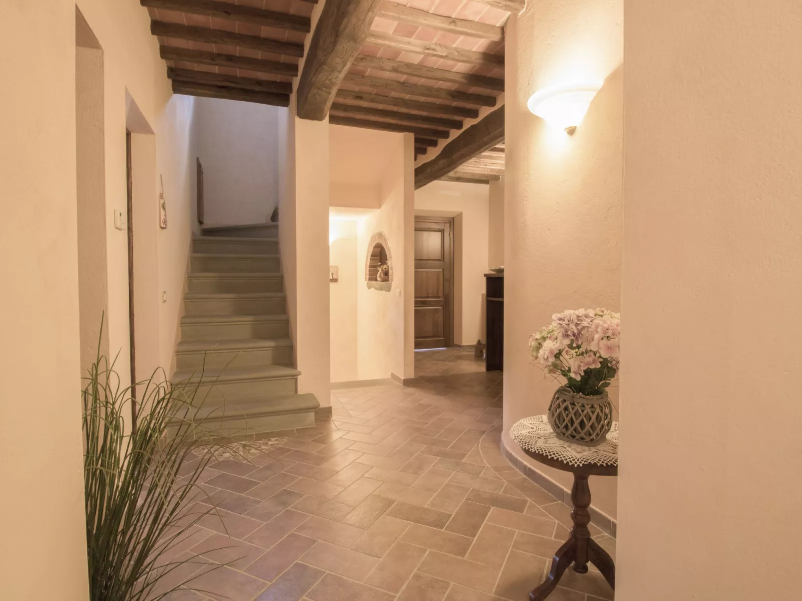 Il Borgo di Gebbia-Outside
