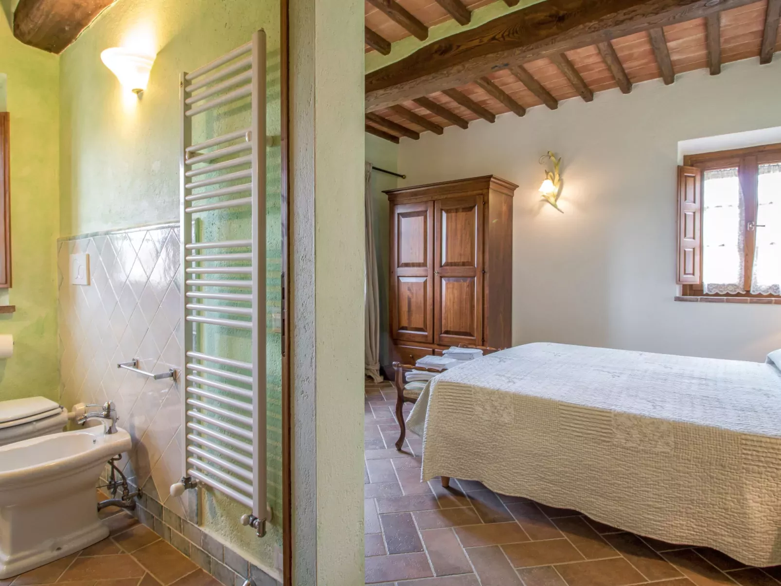 Il Borgo di Gebbia-Inside
