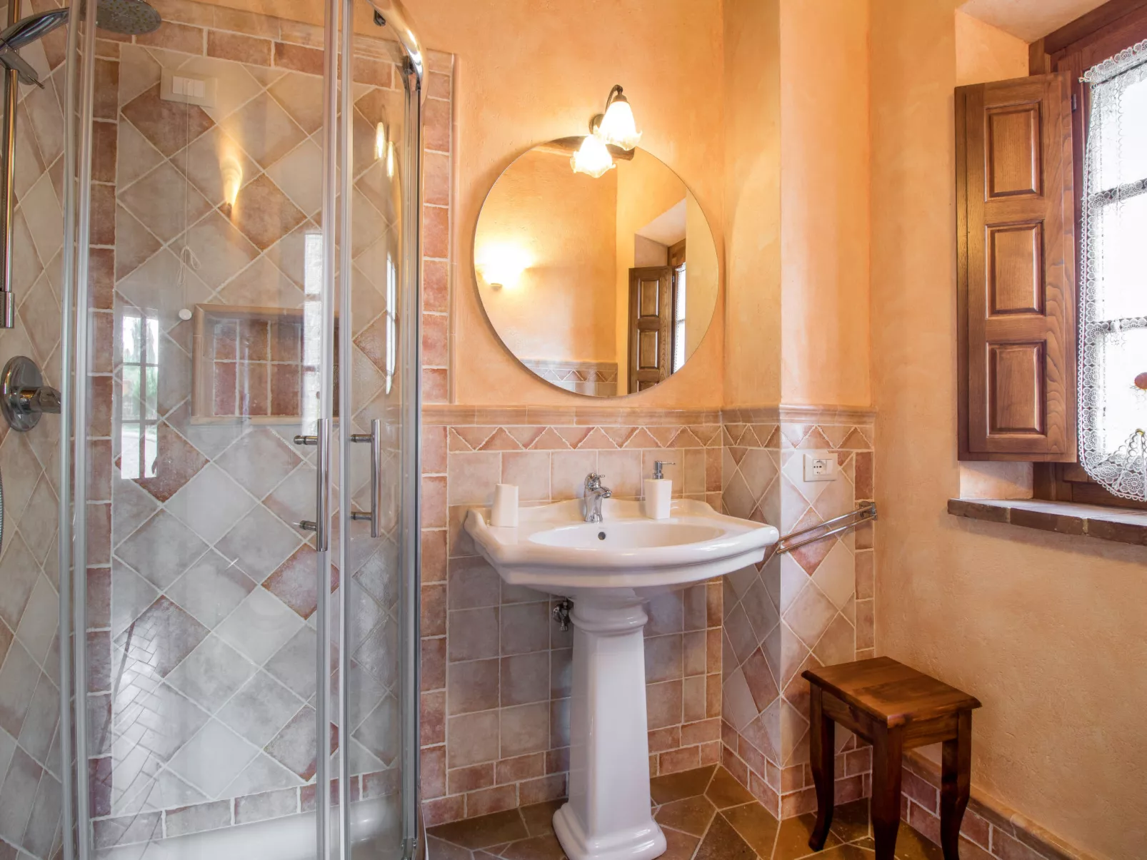 Il Borgo di Gebbia-Inside