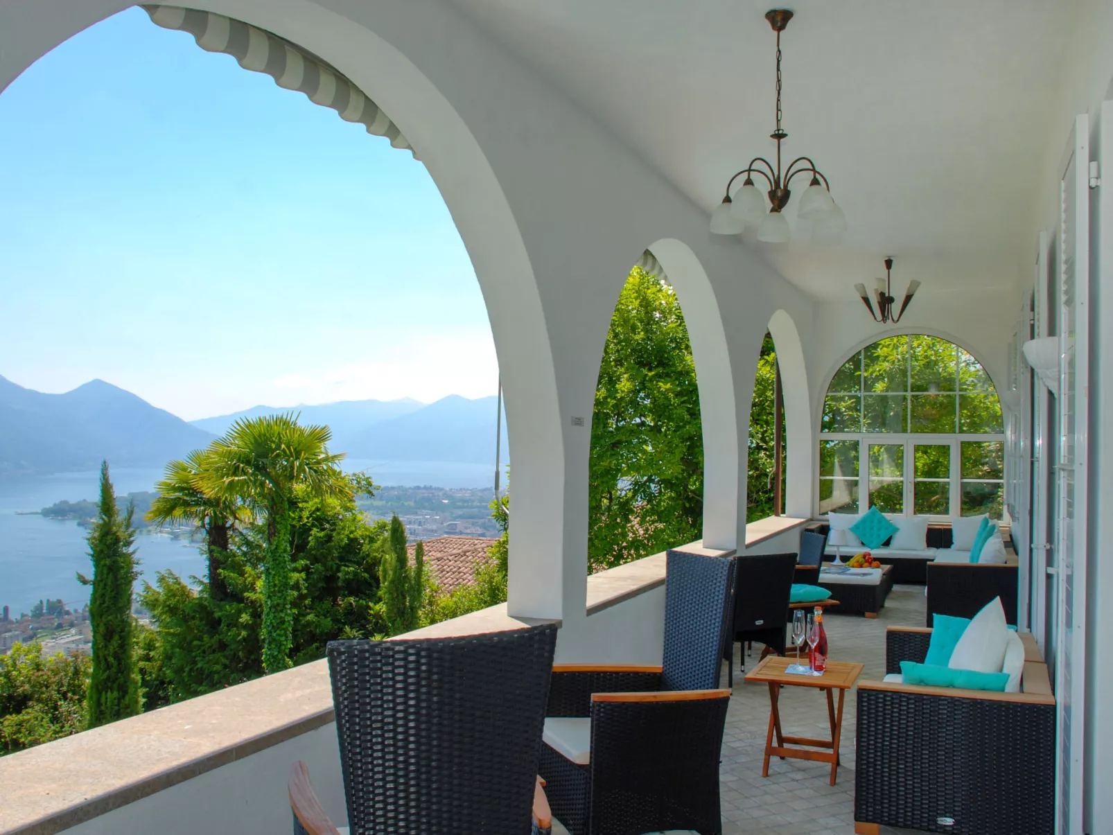 Villa Vernice Gialla-Draußen