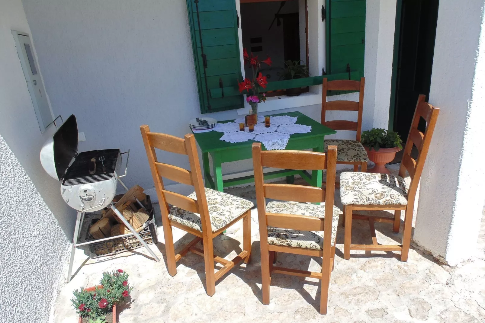 Holiday house Paklenica-Jardin d'été