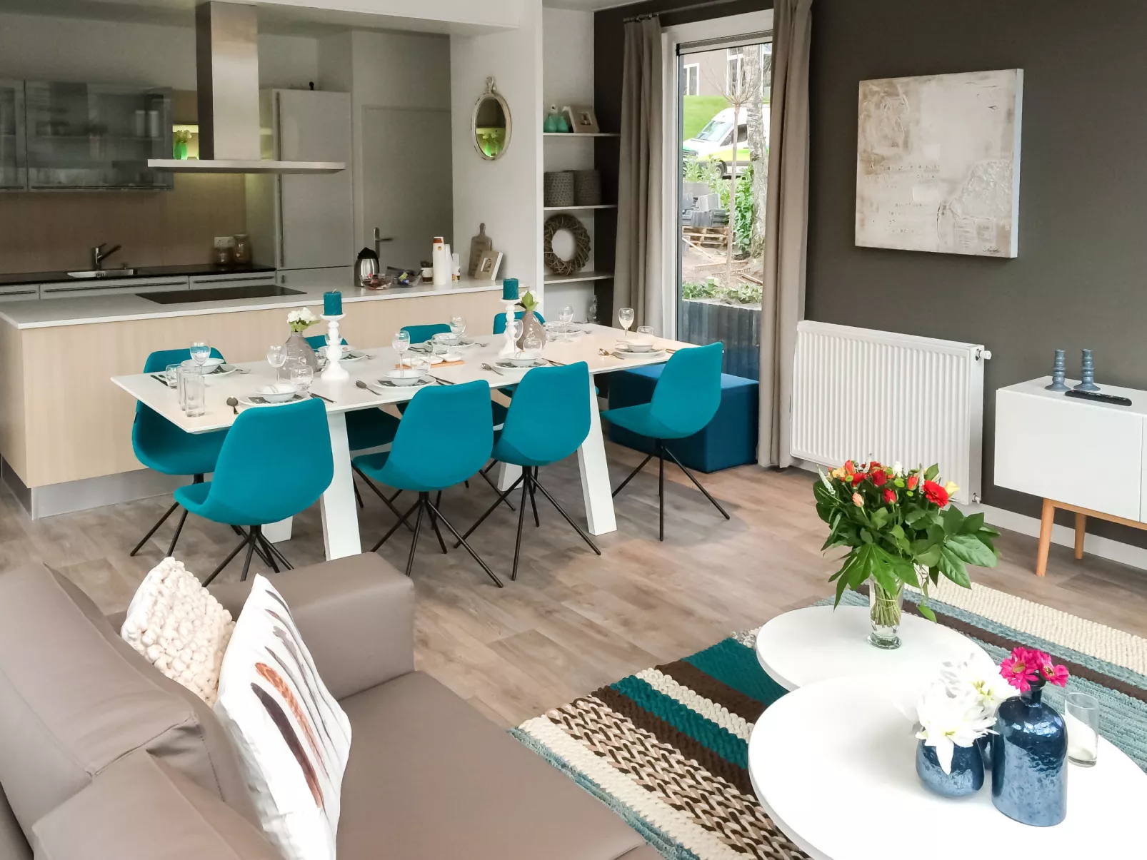 Pavilion l'etage 8-Dedans