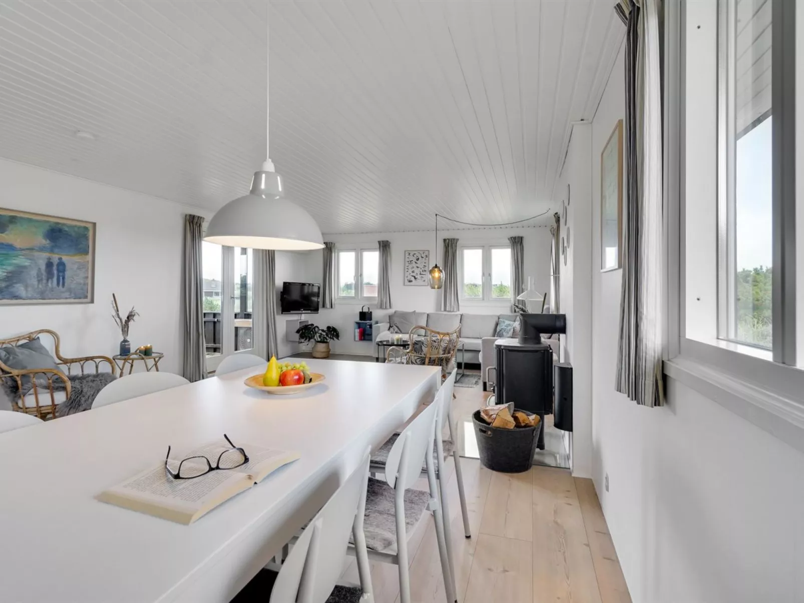 "Iken" - 500m from the sea-Inside