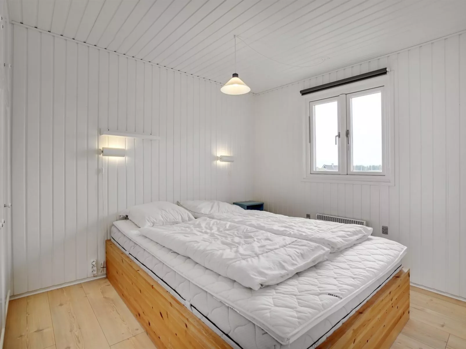"Iken" - 500m from the sea-Inside
