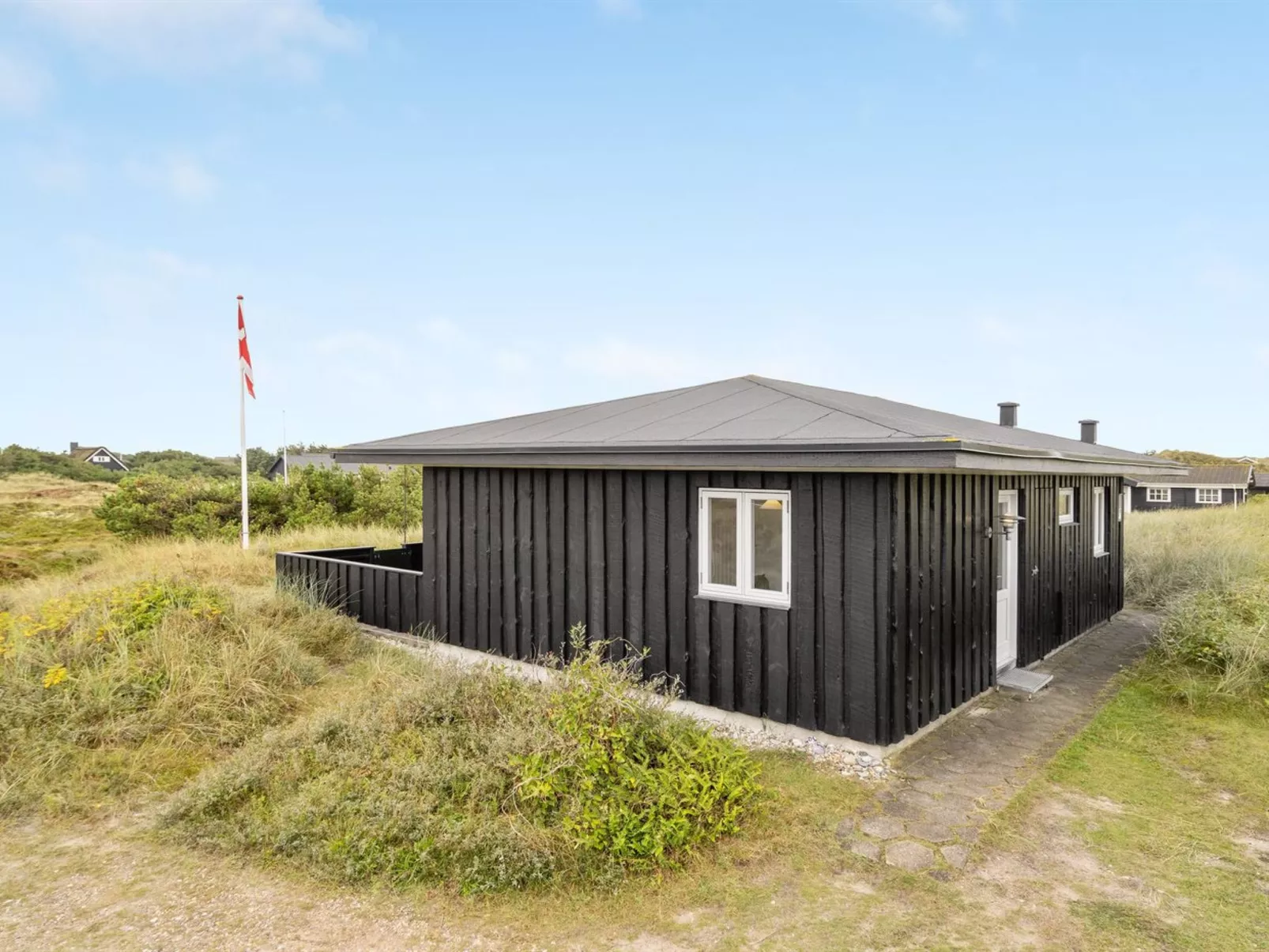 "Iken" - 500m from the sea-Outside