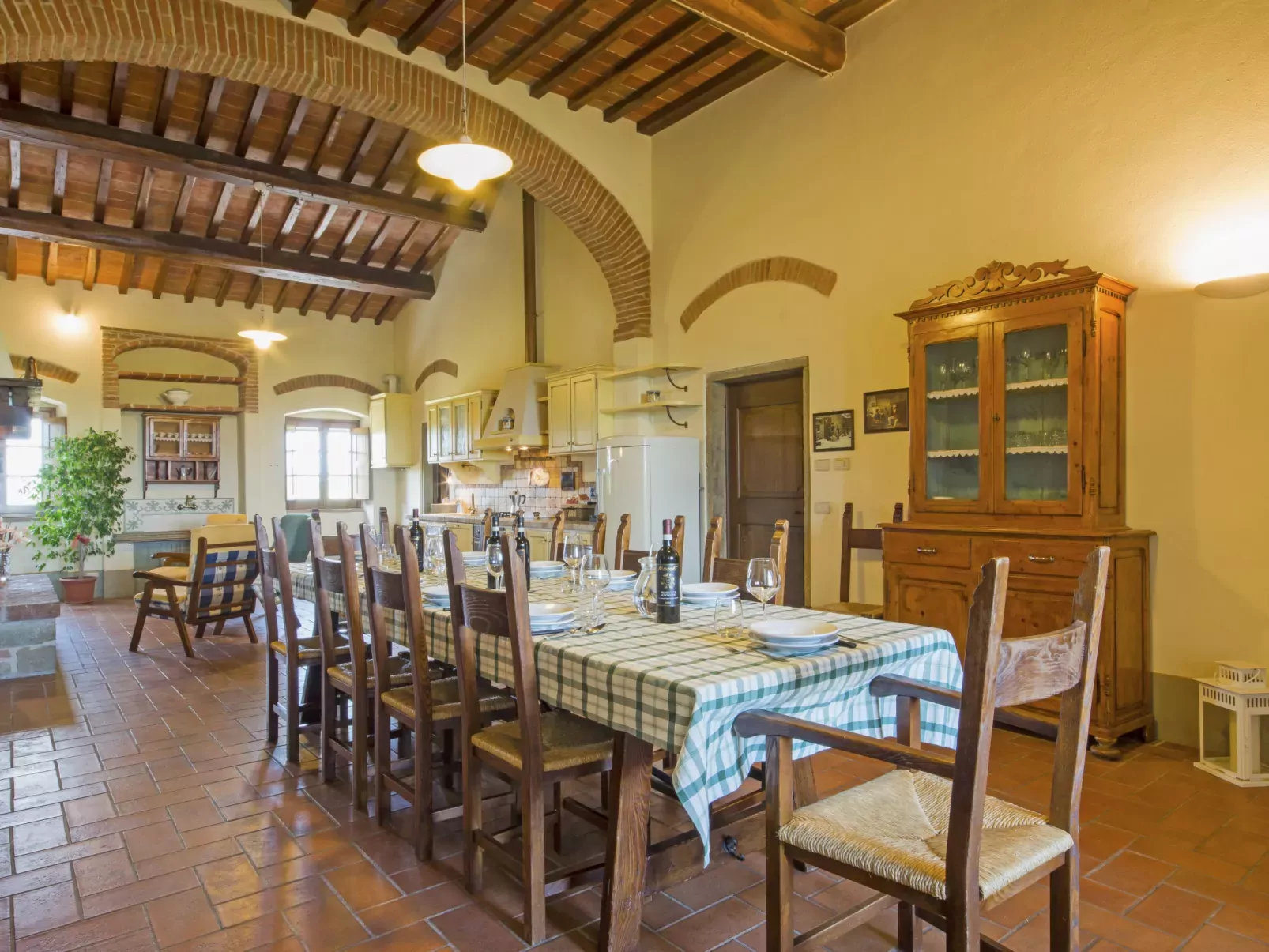 La Salciaia-Inside