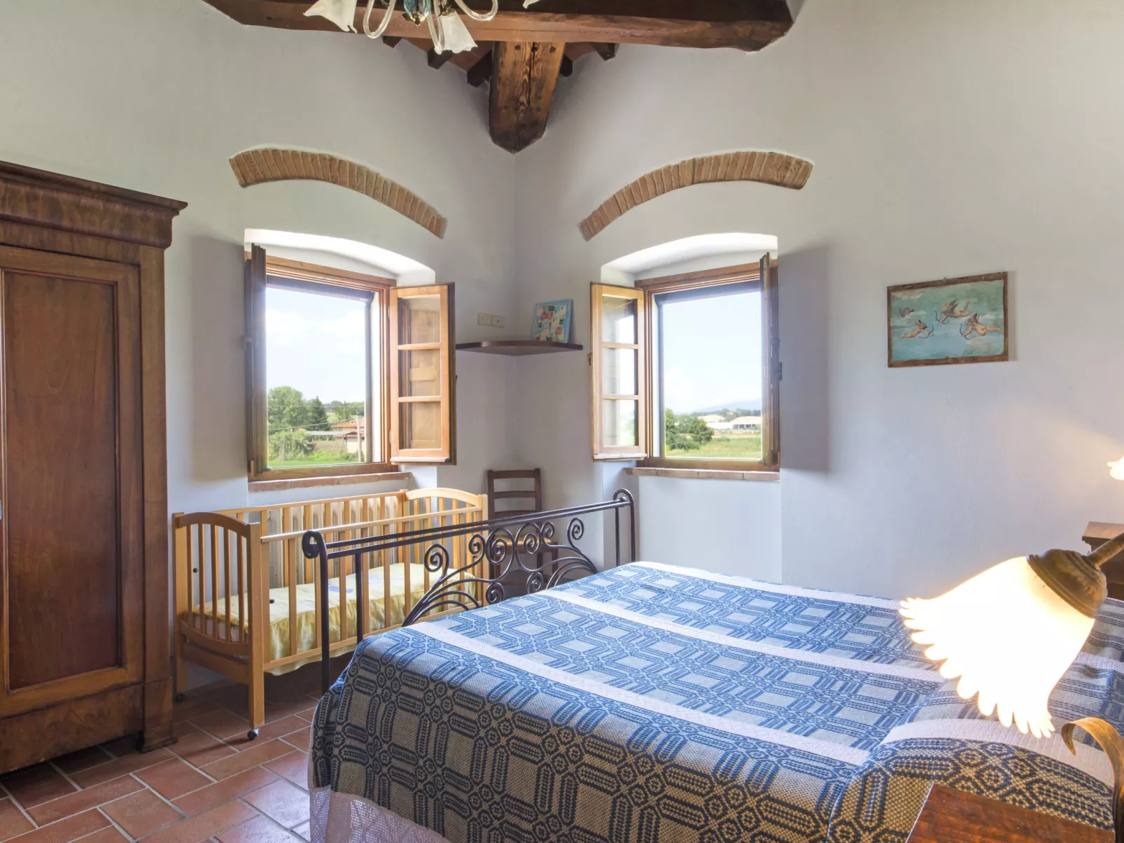 La Salciaia-Inside