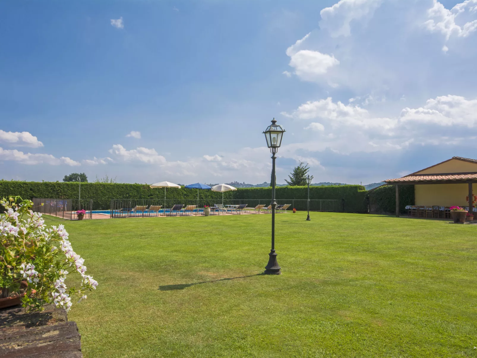 La Salciaia-Outside