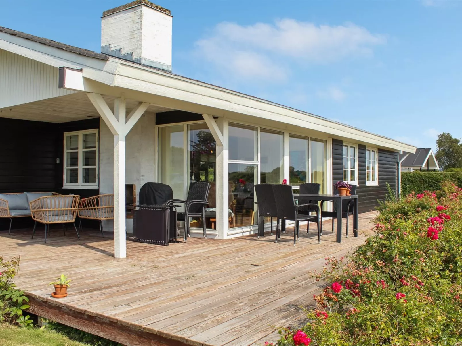 "Reinhold" - 200m from the sea-Inside