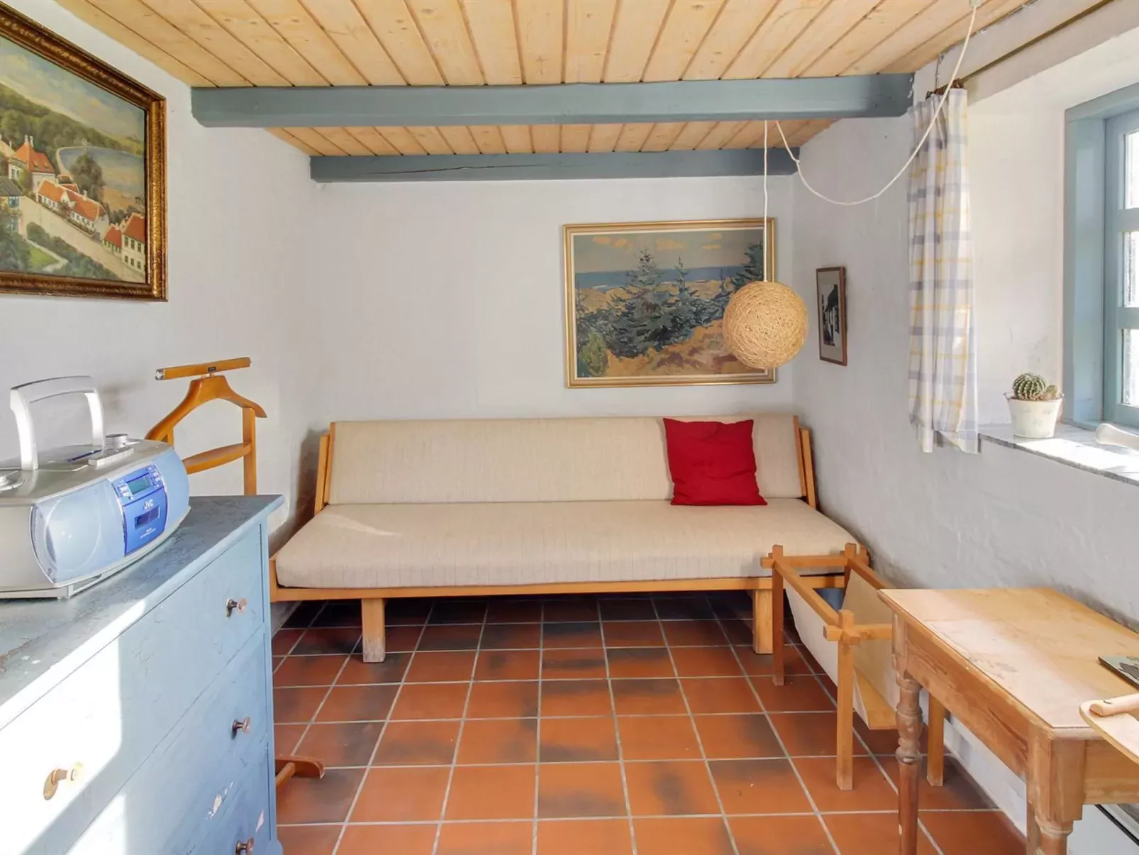 "Dorita" - 500m to the inlet-Inside