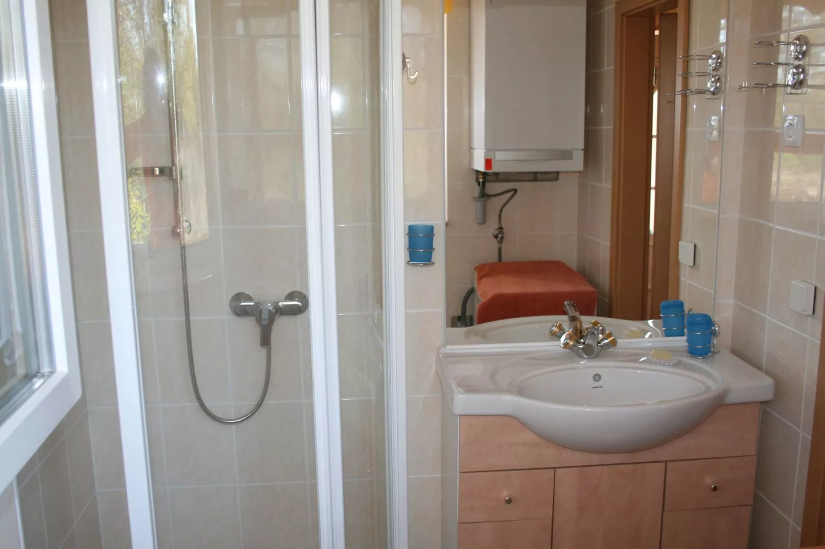 Haus an der Küstenbucht-Bathroom