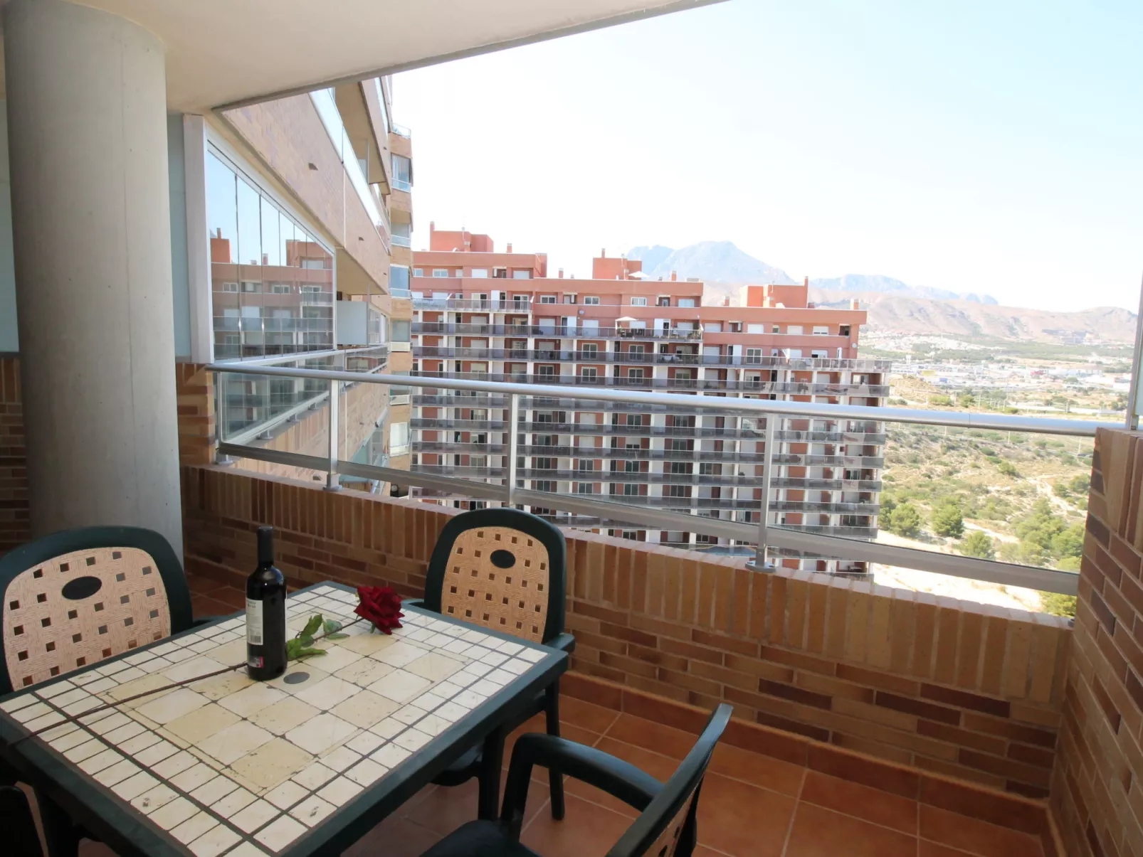 Torre Maestral-Outside