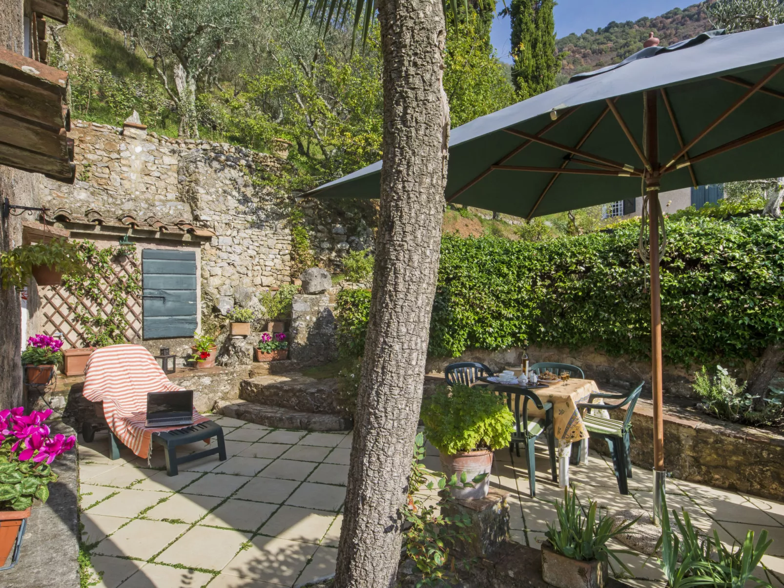 Il Metatino-Outside