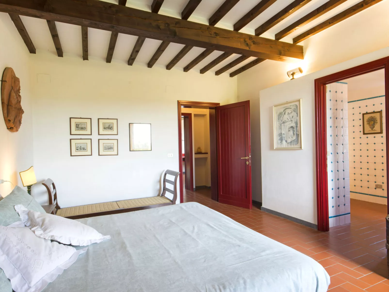 Villa Ponticelli-Inside