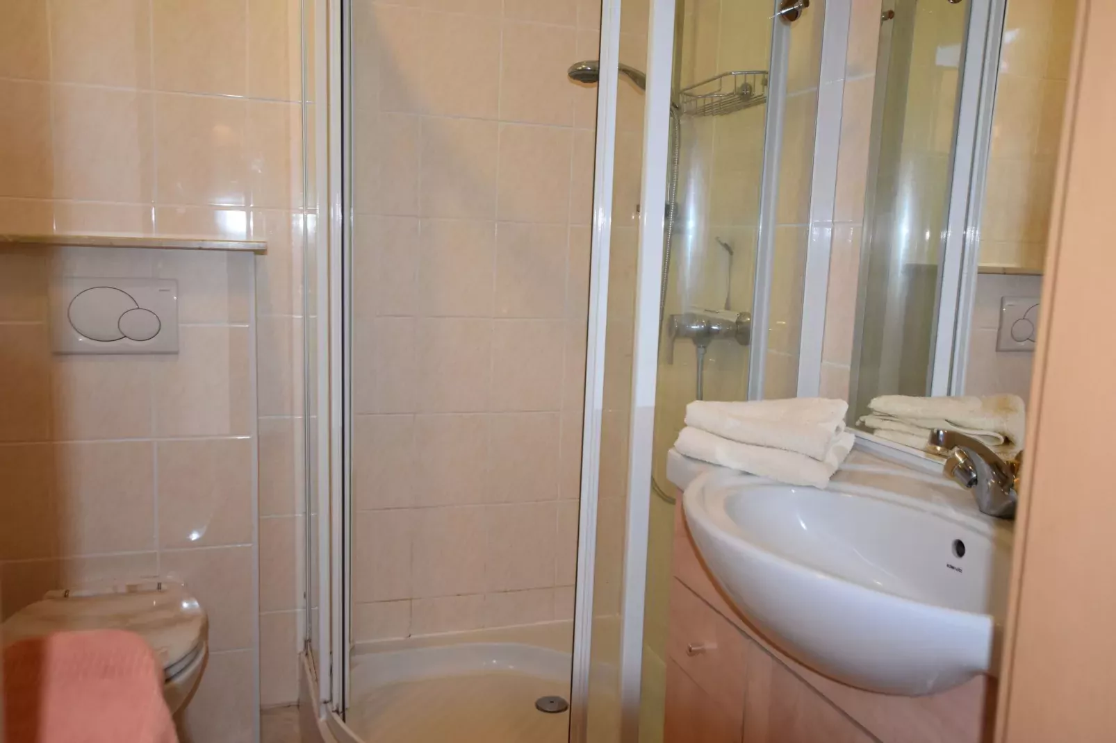 Haus an der Küstenbucht-Bathroom