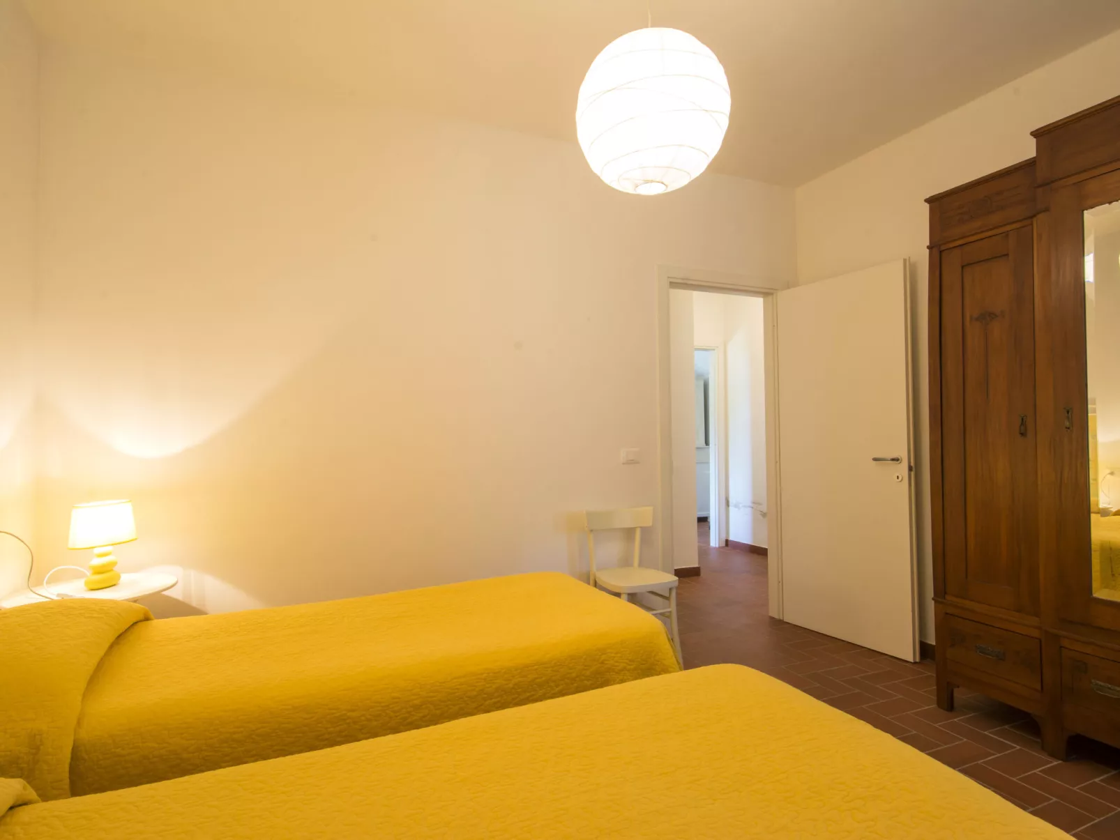 Casetta Ponticelli-Inside
