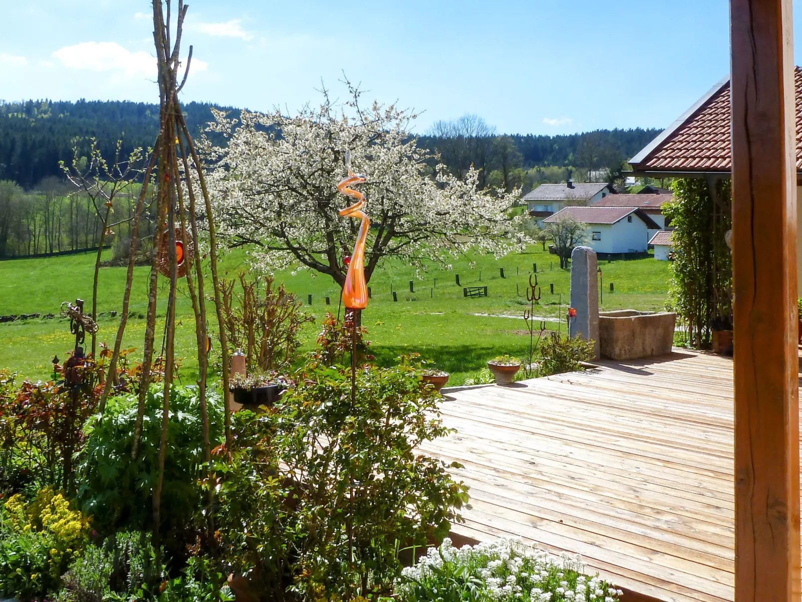 Freisinger-Outside