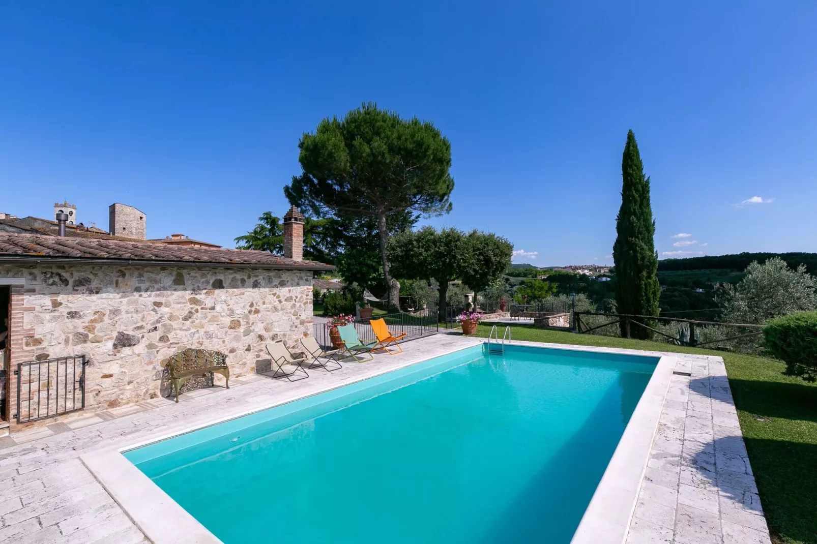 Armaiolo-Pool
