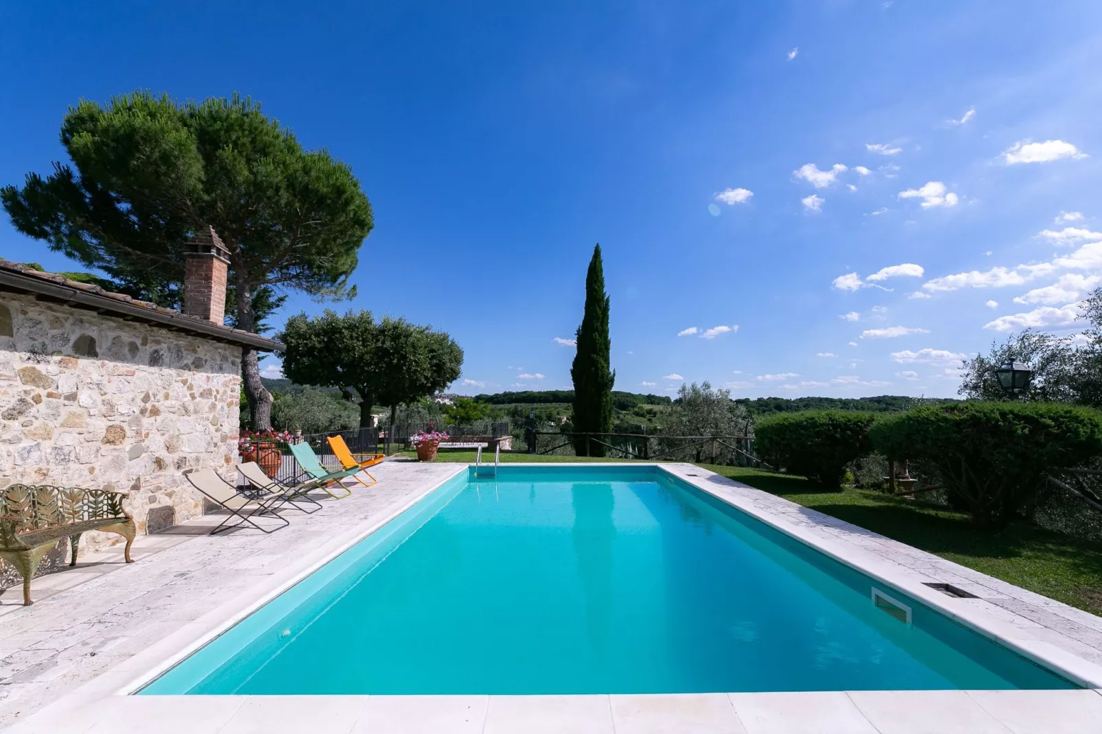 Armaiolo-Pool
